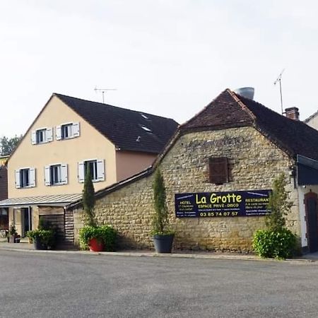 Hotel La Grotte Sagy  ภายนอก รูปภาพ
